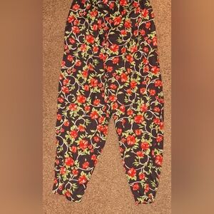 Floral Ankle Length Women's Pants